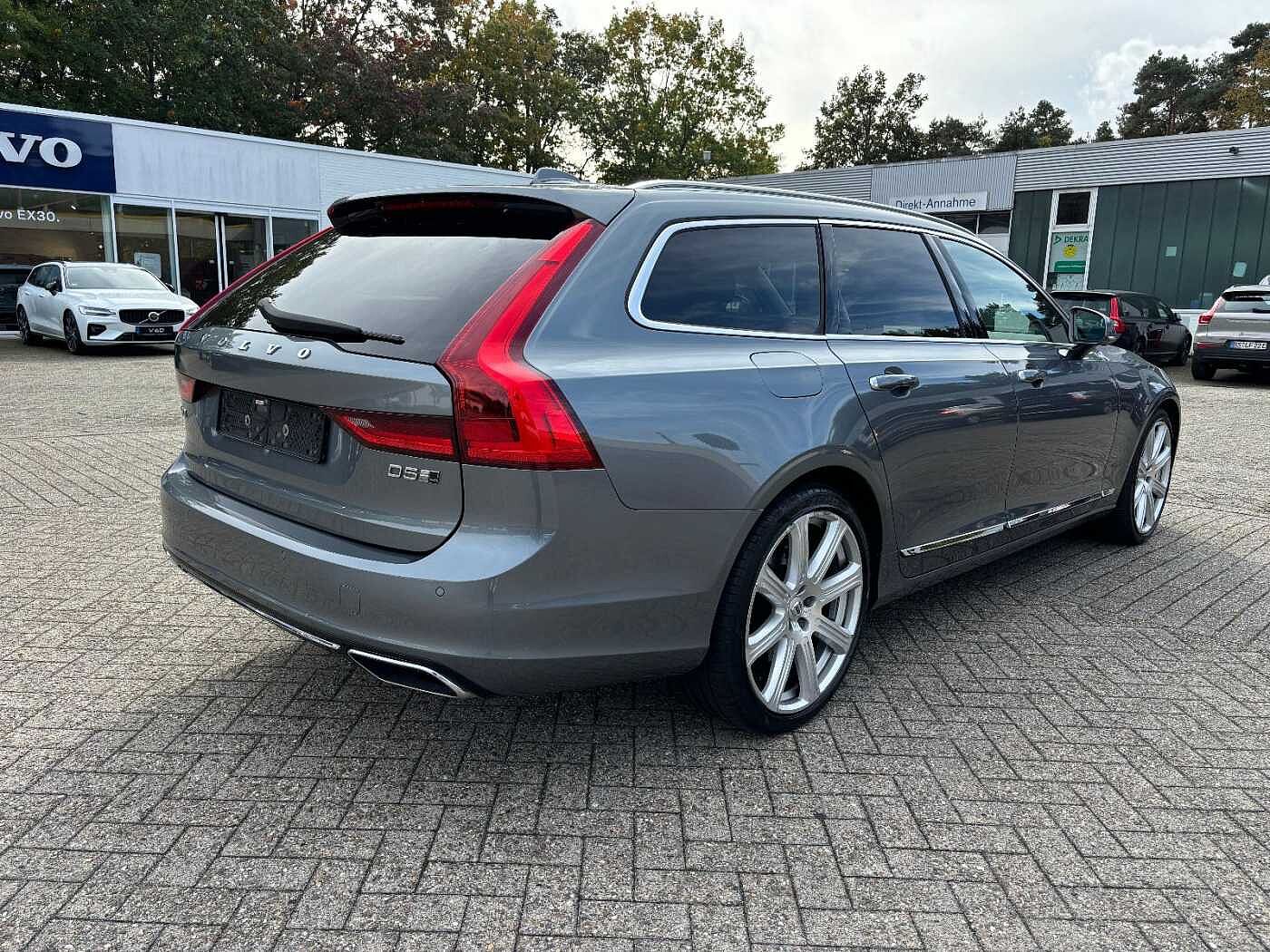 Volvo  D5 Kombi Inscription AWD