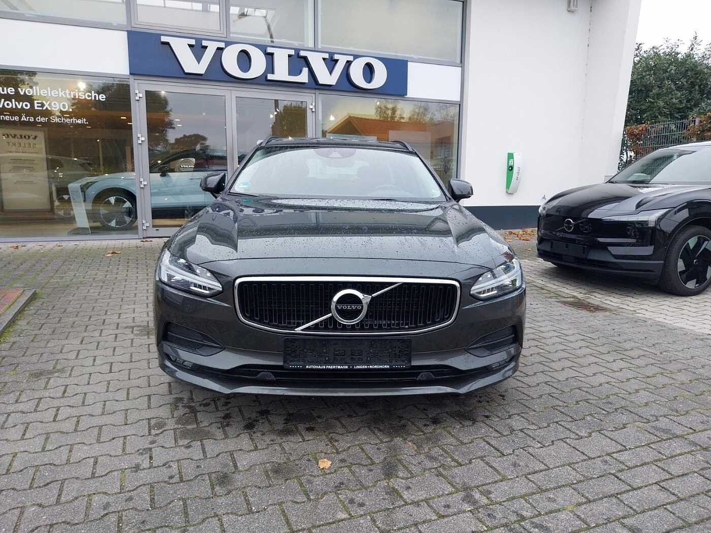 Volvo  Kombi D4 LED Navi, AHK