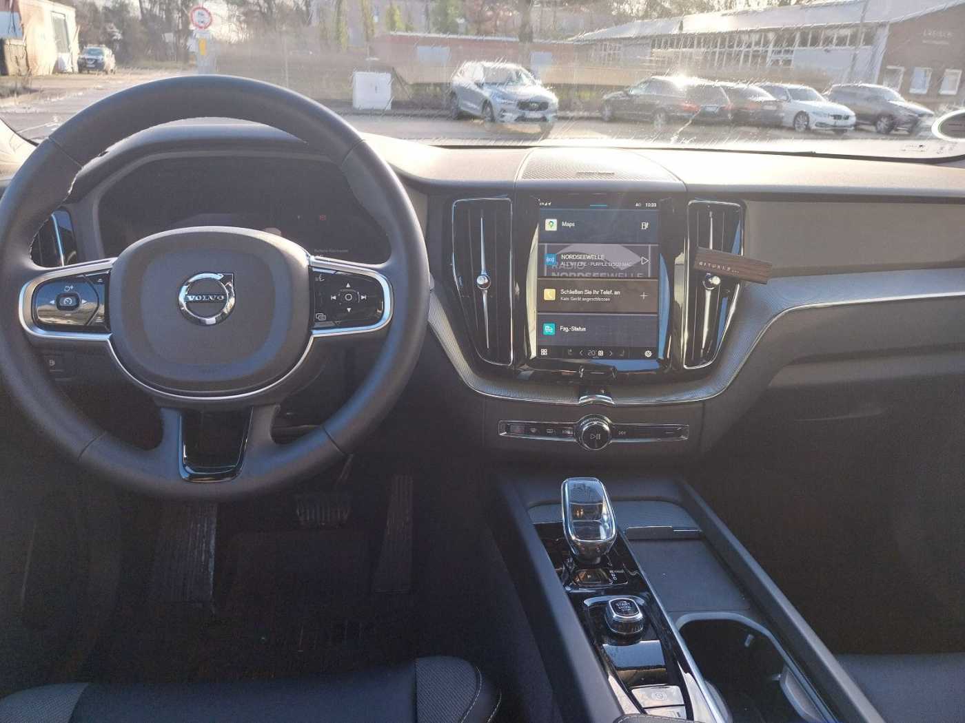 Volvo  Plus Black Edition Recharge Plug-In Hybrid