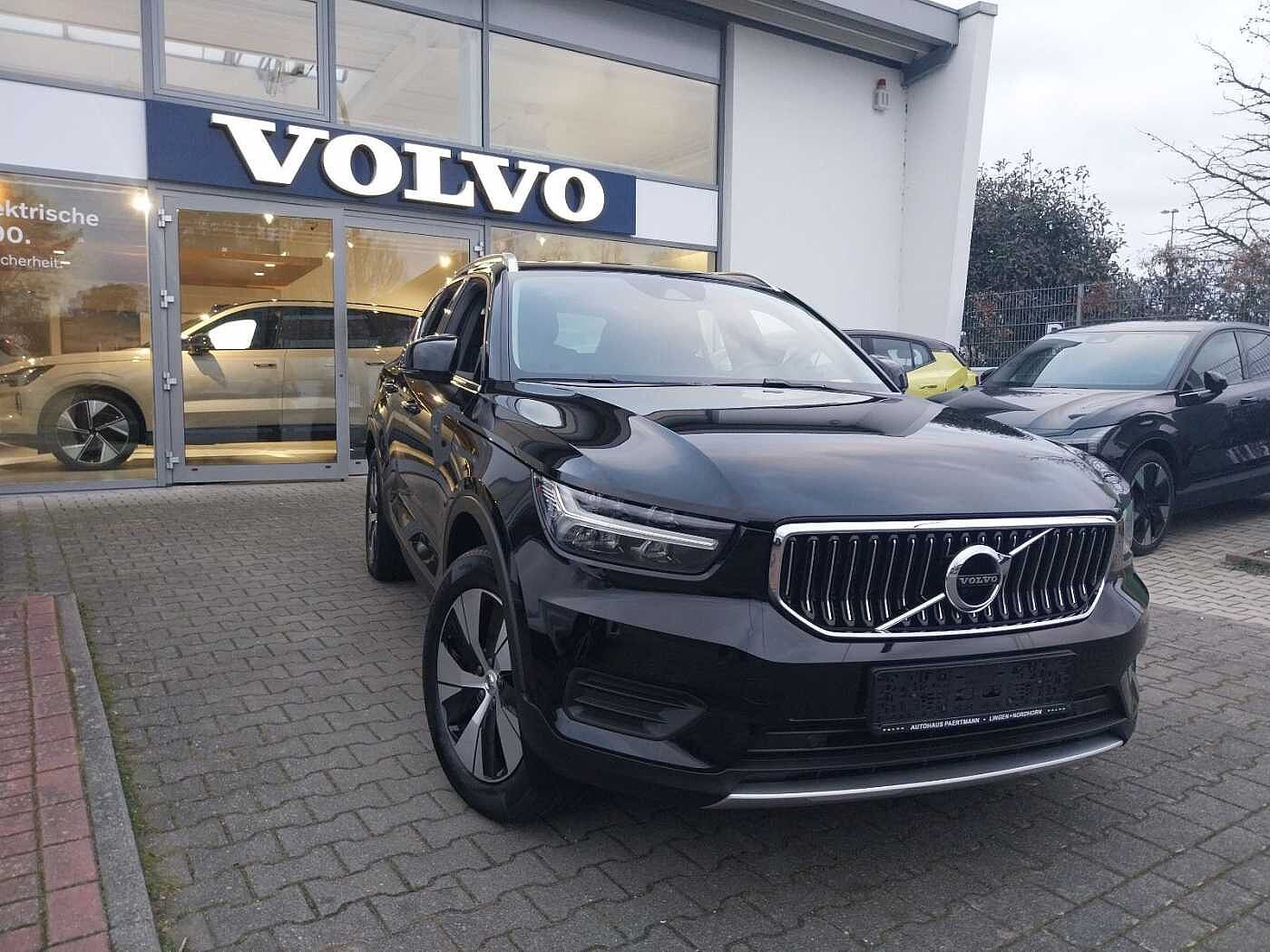 Volvo  T4 Recharge Plug-In Hybrid 2WD