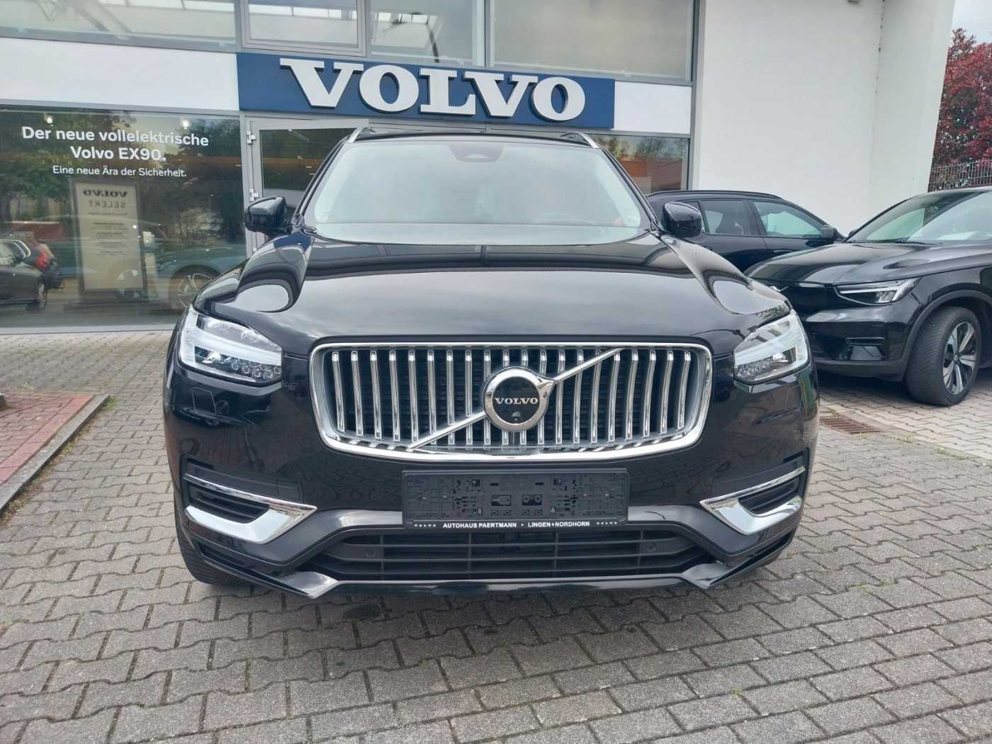 Volvo  Ultimate Bright Recharge Plug-In Hybrid AWD