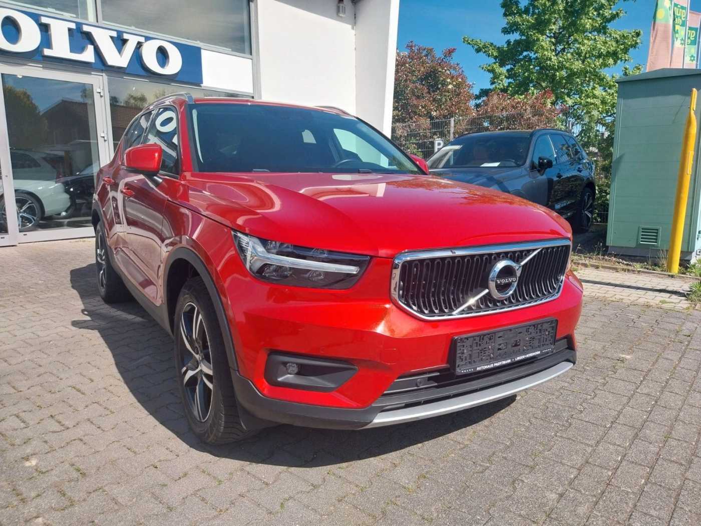 Volvo  D3 Momentum Autom. Leder