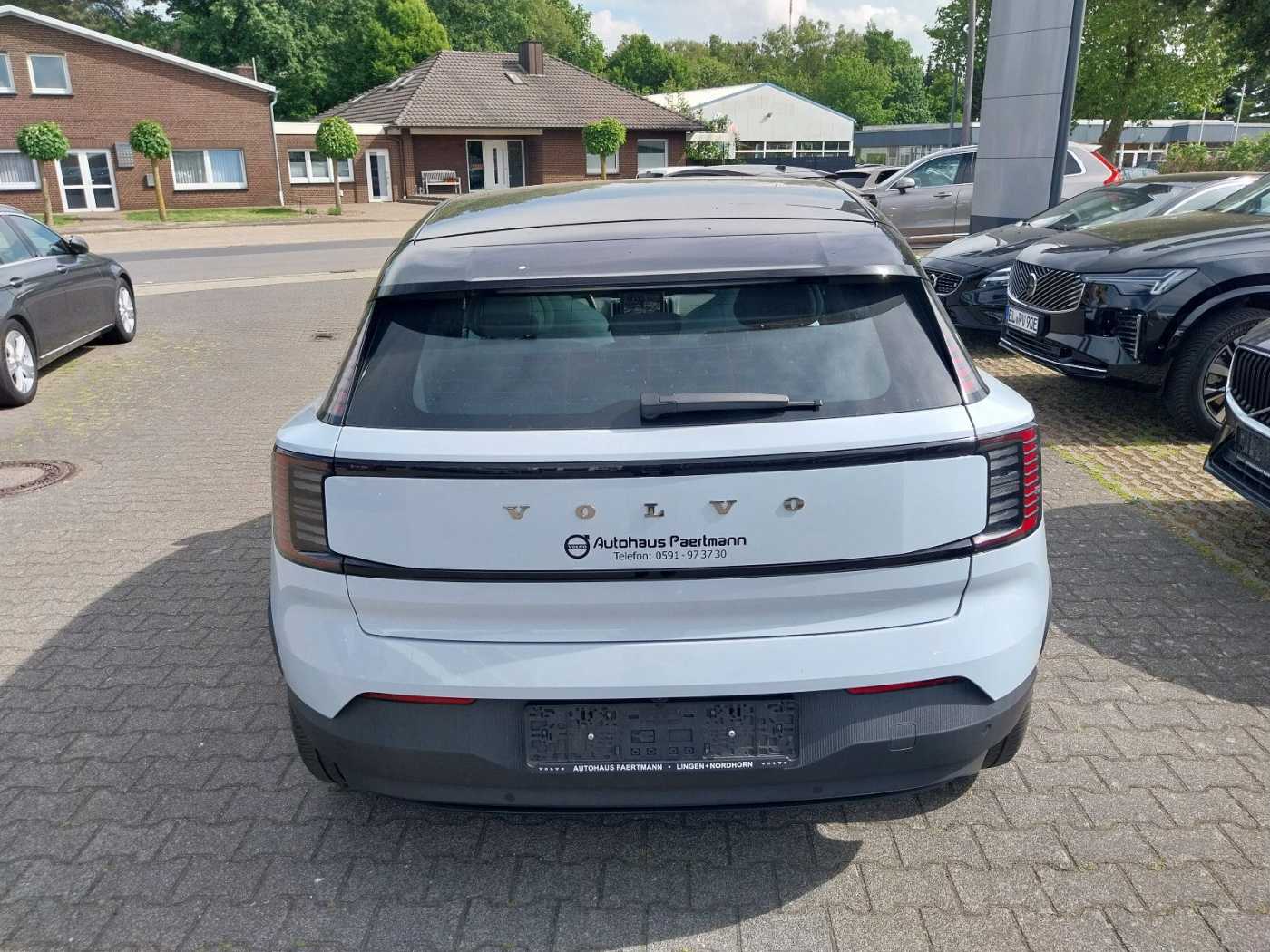 Volvo  Ultra AWD Performance Pure Electric