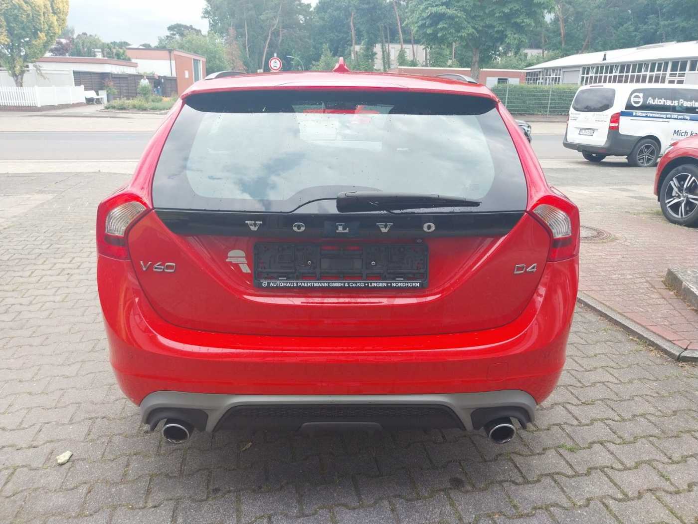 Volvo  D4 Kombi R-Design