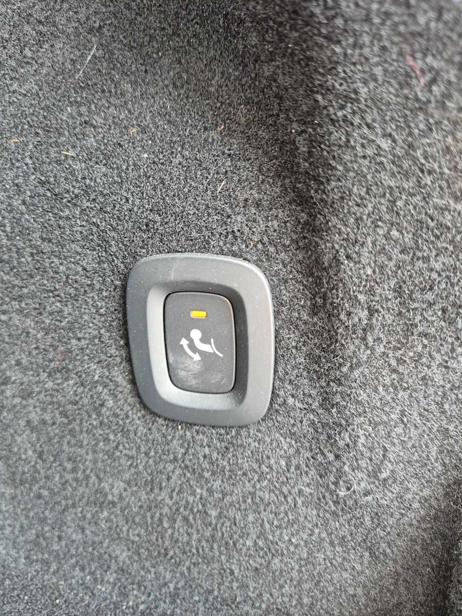 Volvo  Inscription AWD B4