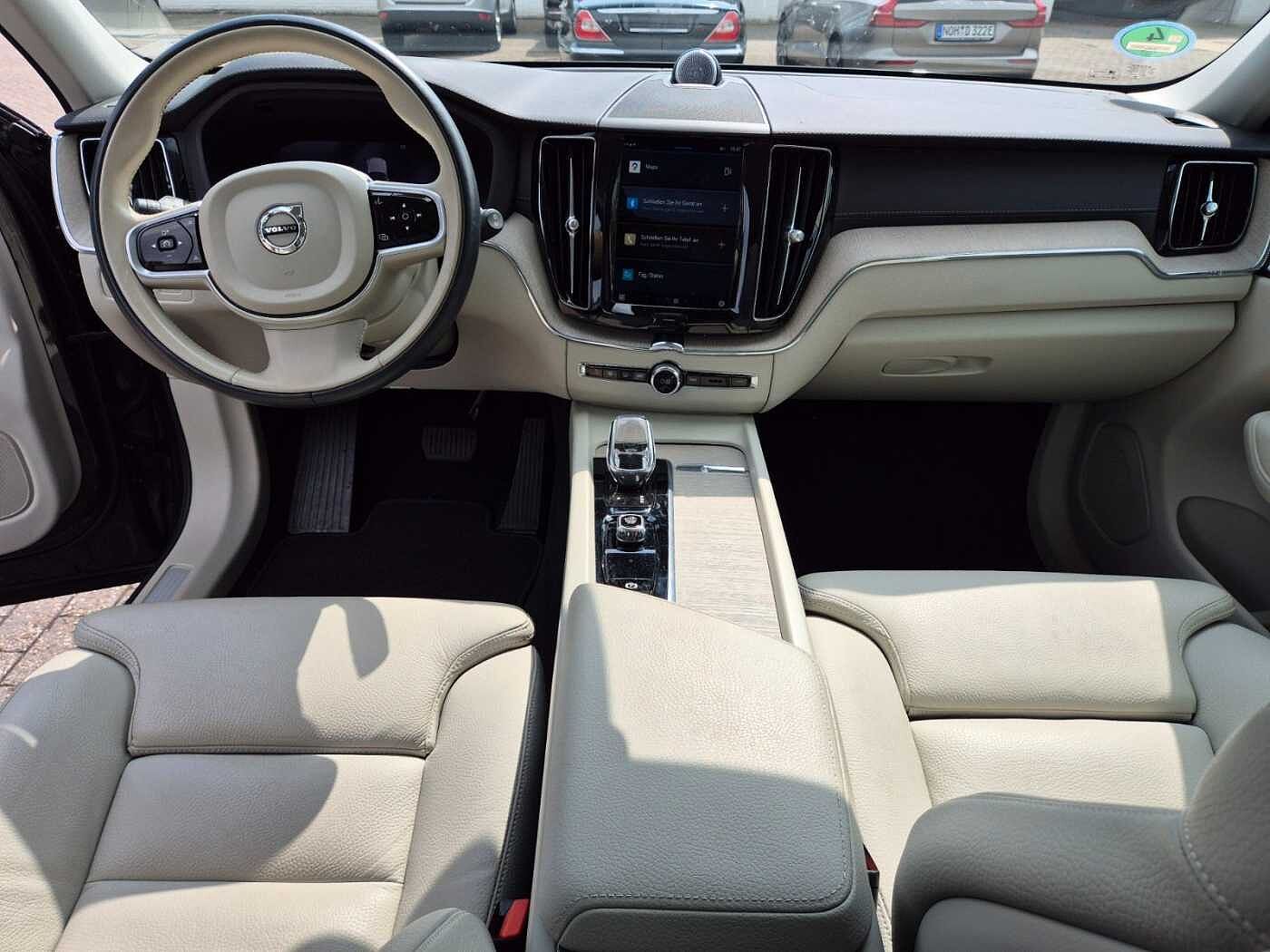 Volvo  Inscription AWD B5 Diesel