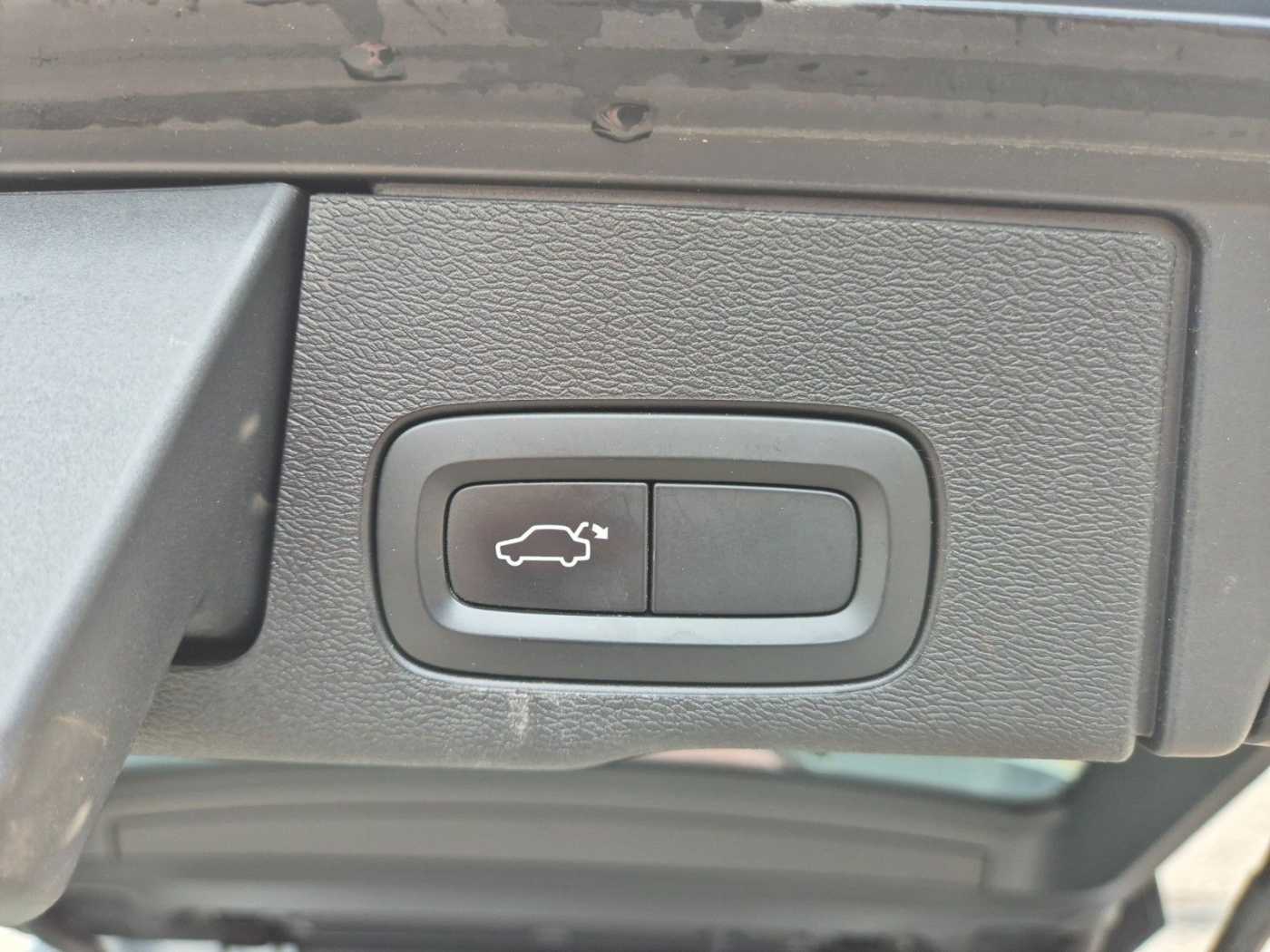 Volvo  Inscription AWD