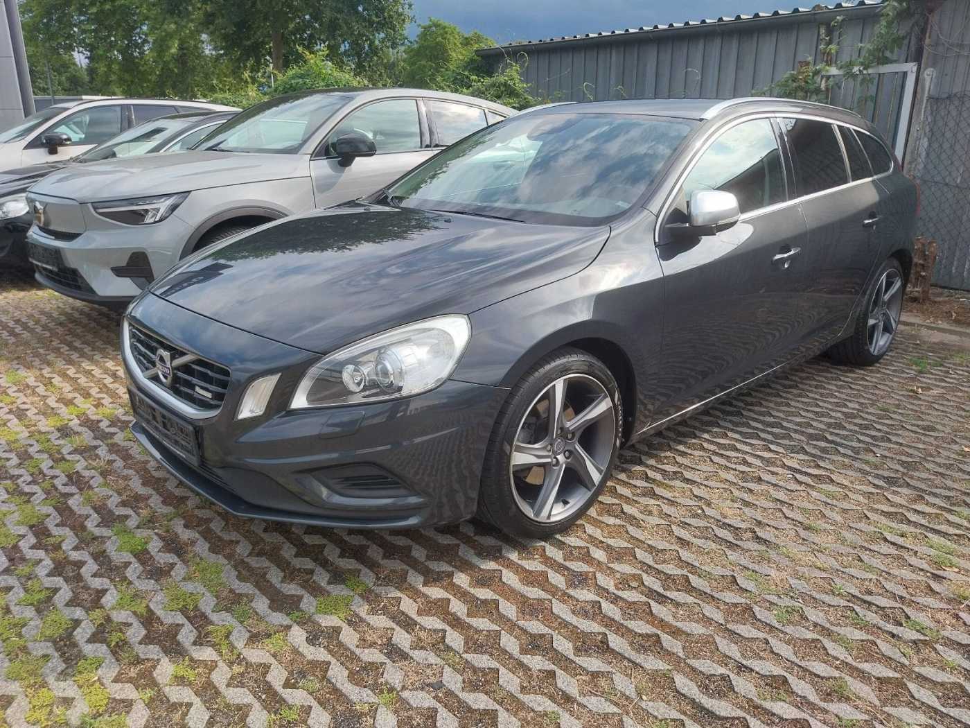 Volvo  Kombi R-Design