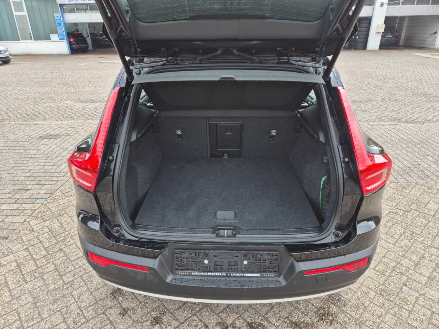 Volvo  Momentum Pro 2WD T3