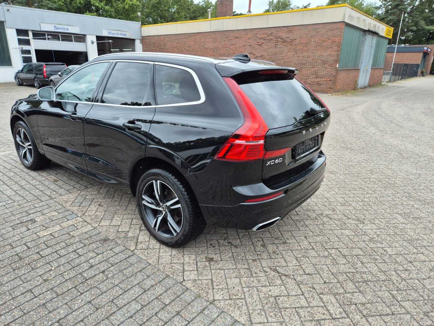 Volvo  R Design 2WD T4