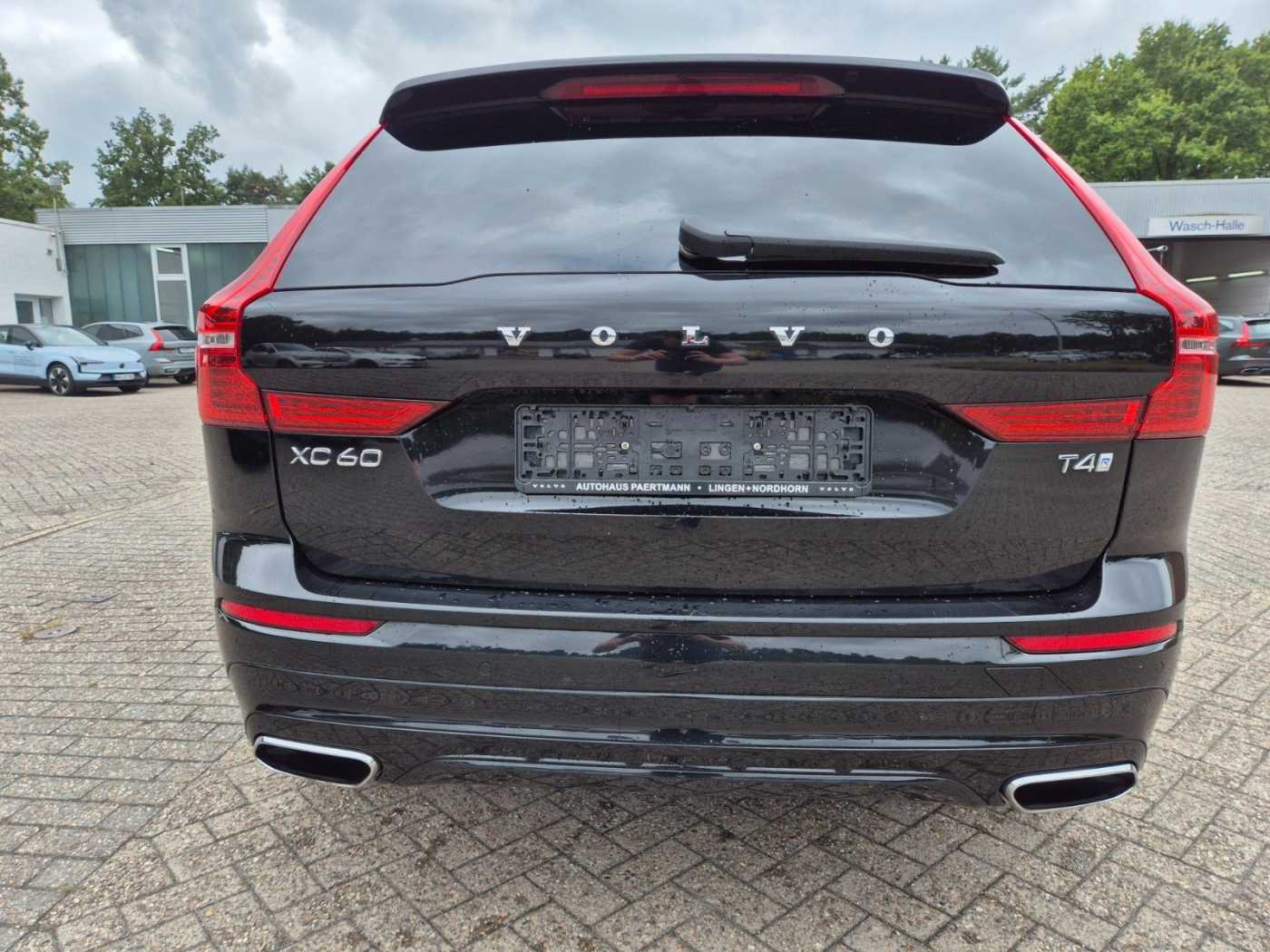 Volvo  R Design 2WD T4