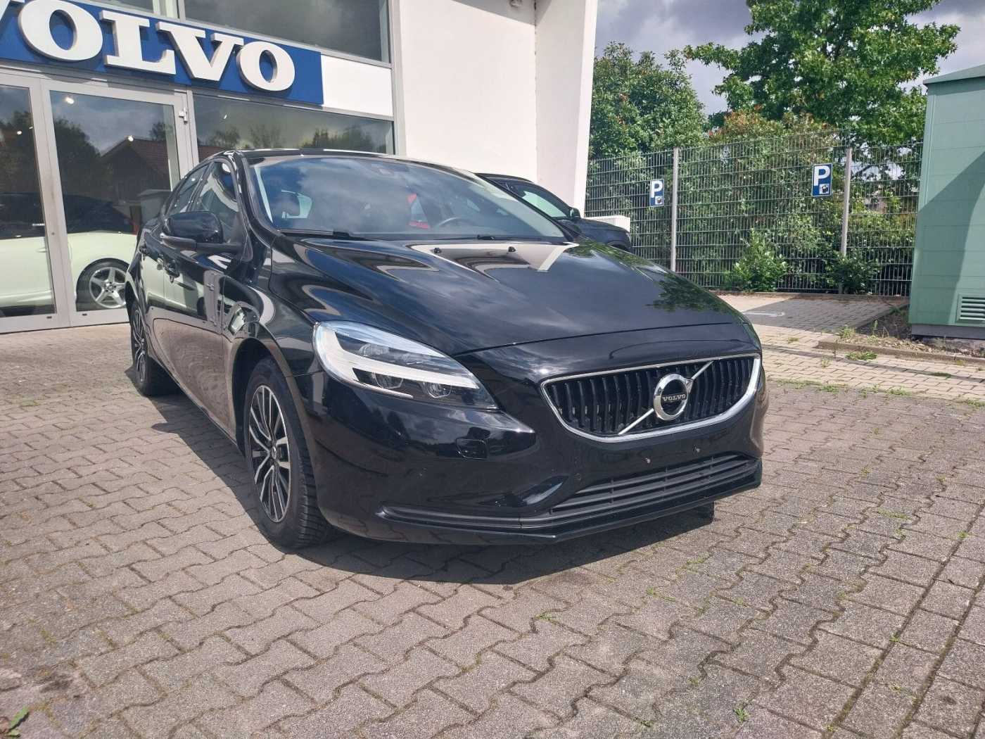 Volvo  Momentum