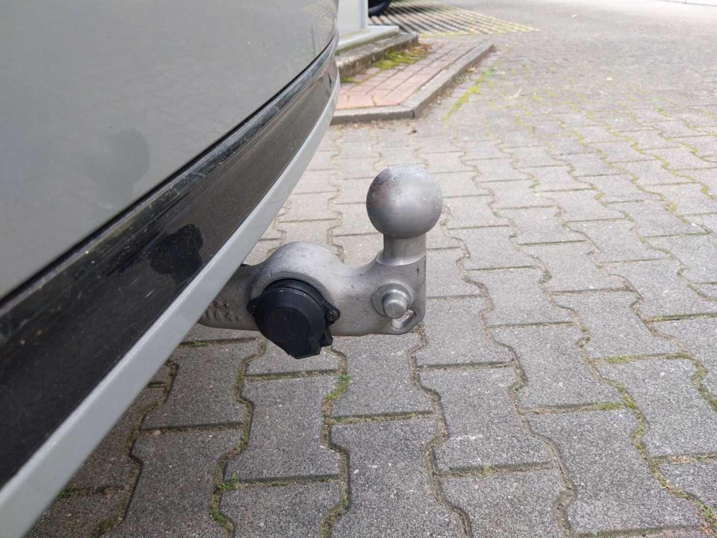 Volvo  Plus Dark Recharge Plug-In Hybrid AWD