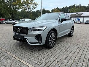 Volvo  Plus Dark 2WD