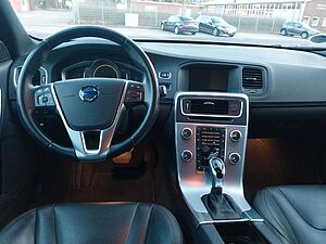 Volvo  D4 Cross Country Summum Standheizung ACC