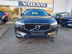 Volvo  B4 Momentum Pro AWD