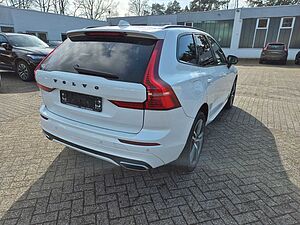 Volvo  R Design B5 Diesel AWD