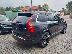 Volvo  Ultimate Bright Recharge Plug-In Hybrid AWD
