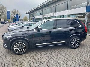 Volvo  Ultimate Bright Recharge Plug-In Hybrid AWD