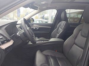 Volvo  Ultimate Bright Recharge Plug-In Hybrid AWD