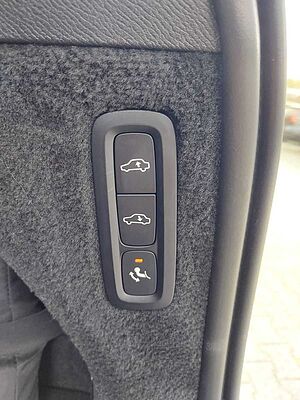 Volvo  T8 Inscription Recharge Plug-In Hyb