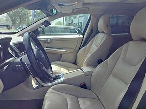 Volvo  D5 Summum AWD ACC, BLIS, AHK abn.