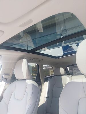 Volvo  B4 Inscription Panoramadach, ACC,