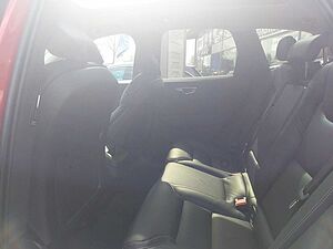 Volvo  B4 Plus Dark 'belüftete Sitze, Panorama'