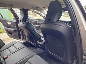 Volvo  B4 D AWD Pro Auto