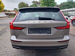 Volvo  B4 D AWD Pro Auto