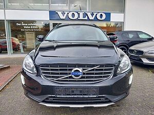 Volvo  Momentum 2WD