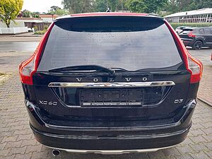 Volvo  Momentum 2WD