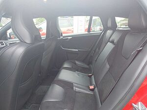 Volvo  D4 Kombi R-Design
