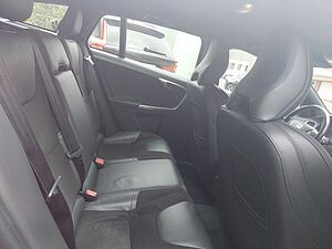 Volvo  D4 Kombi R-Design