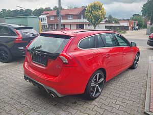 Volvo  D4 Kombi R-Design