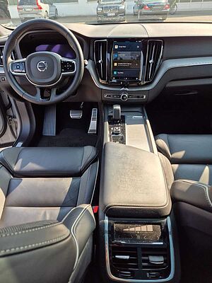 Volvo  R-Design AWD B5 Diesel