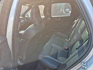 Volvo  R-Design AWD B5 Diesel