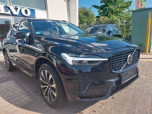 Volvo  B4 Plus Dark 2WD 'Panoramadach'