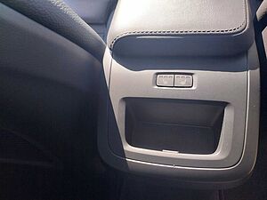 Volvo  B4 Plus Dark 2WD 'Panoramadach'