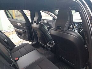Volvo  D3 Kombi Momentum Pro Abstandstempomat