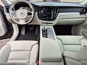 Volvo  Inscription AWD B4