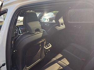 Volvo  Ultimate AWD