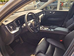 Volvo  Ultimate Dark Recharge Plug-In Hybrid AWD