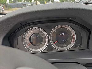 Volvo  D5 Kombi Momentum