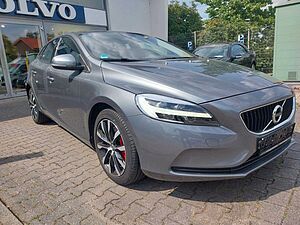 Volvo  Momentum Automatik