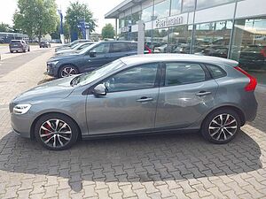 Volvo  Momentum Automatik