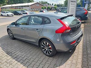 Volvo  Momentum Automatik