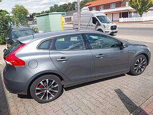 Volvo  Momentum Automatik