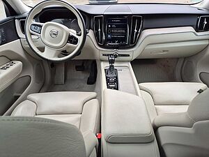 Volvo  Inscription AWD