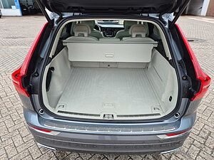 Volvo  Inscription AWD